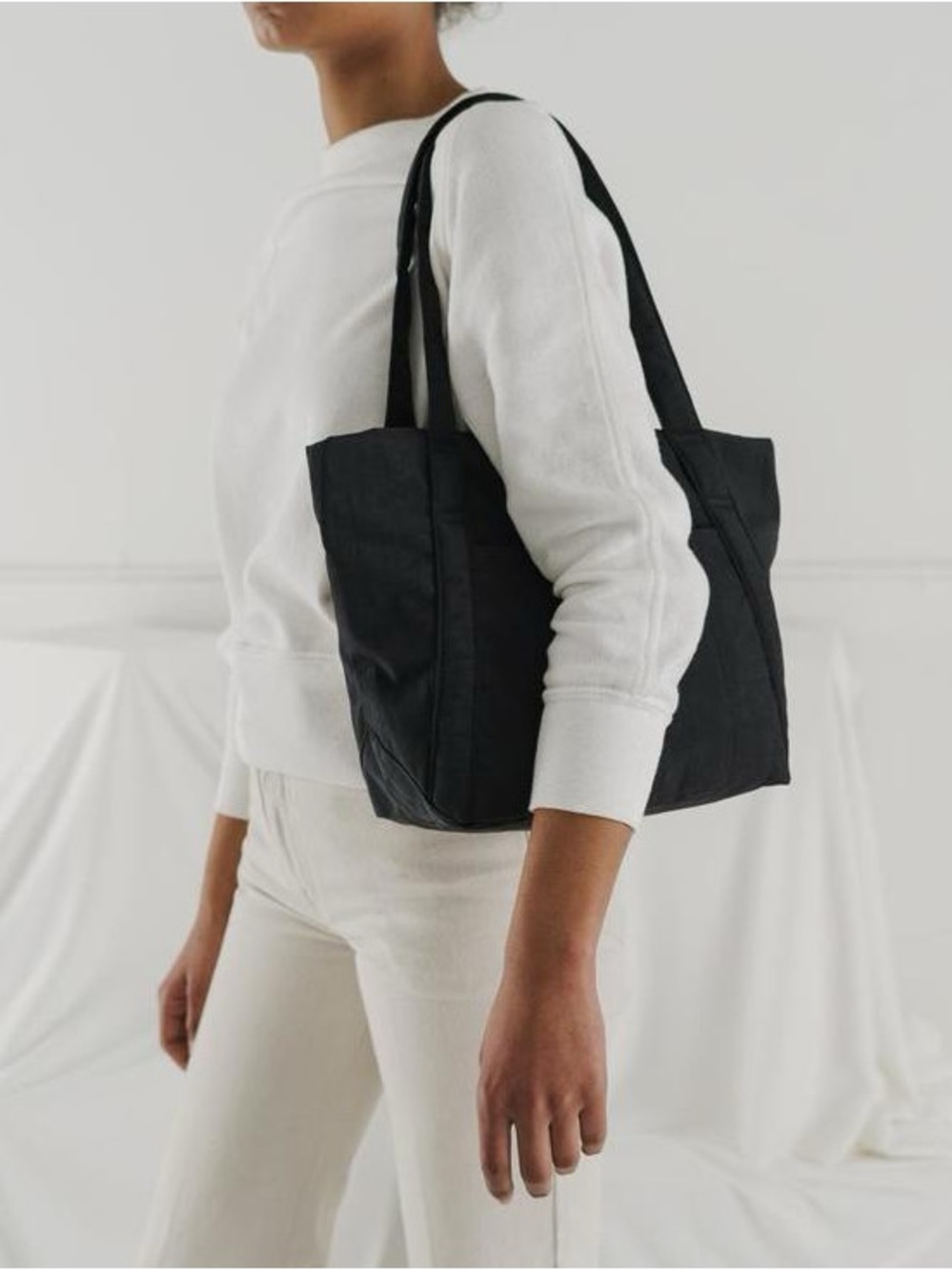 NWT BAGGU Mini Cloud Bag Tote Black - Picture 6 of 12